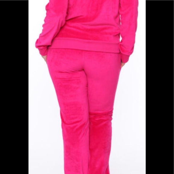 Mark White PLUS 3X Velour Red Sweatsuit SET - Picture 3 of 5